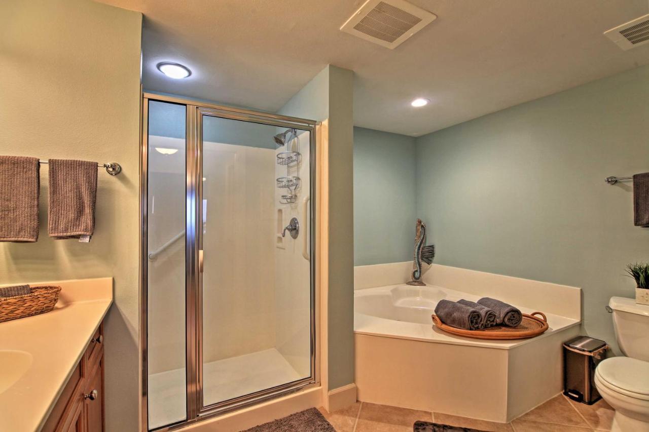Beachfront Destin Condo With Pool And Harbor View! Екстер'єр фото